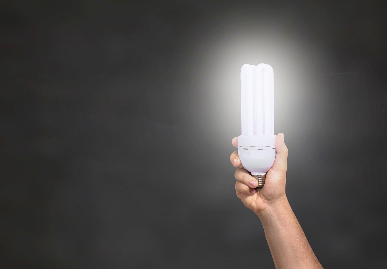 Lampadina LED a risparmio energetico